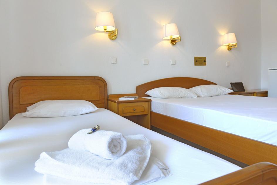 Hotel Proteas Ormos Prinou  Экстерьер фото